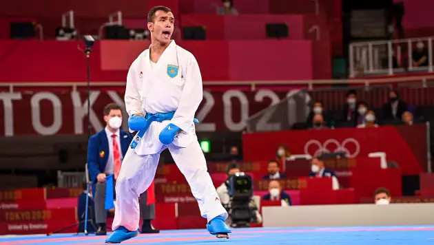 Двукратный призер ЧМ из Казахстана подерется за золото Азиады