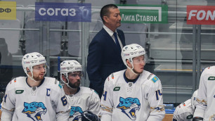 Мамбеталиев оценил шансы "Барыса" на выход в плей-офф после сенсации в КХЛ