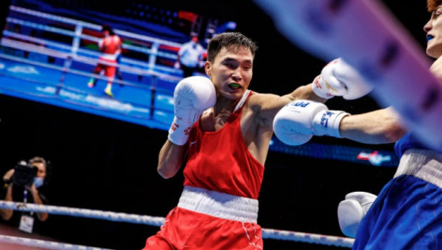 Громкой сенсацией завершился бой чемпиона Казахстана по боксу