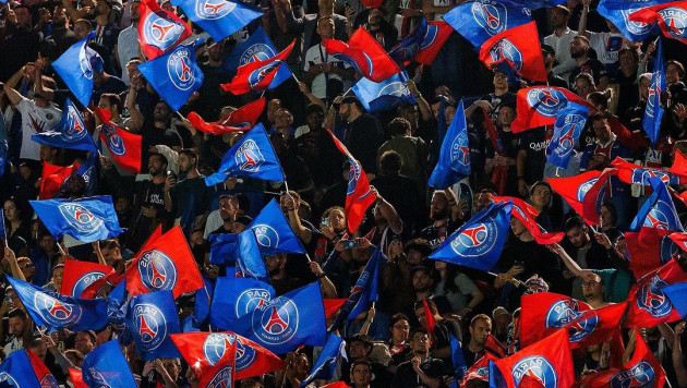 Фанаты ПСЖ напали на болельщиков "Ньюкасла" перед матчем Лиги чемпионов
