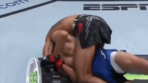 Появились судейские записки сенсационного боя Азата Максума в UFC