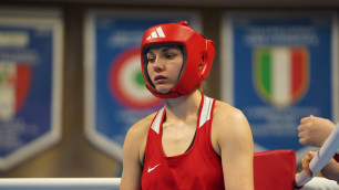 Разгромом обернулся бой чемпионки мира из Казахстана в отборе за лицензию ОИ-2024 в боксе