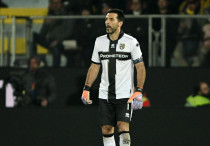 ©twitter.com/gianluigibuffon/