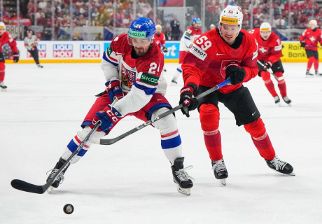 ©iihf.com