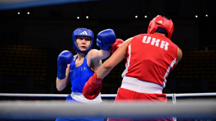 Разгромом завершился бой чемпионки мира по боксу из Казахстана в отборе на Олимпиаду