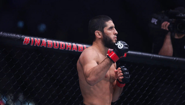 Сенсацией завершился бой Ислама Махачева за титул чемпиона UFC