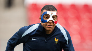 В сборной Франции нашли замену Мбаппе на Евро-2024: Килиану сломали нос