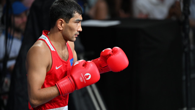 Сенсацией завершился бой капитана Казахстана по боксу на Олимпиаде-2024