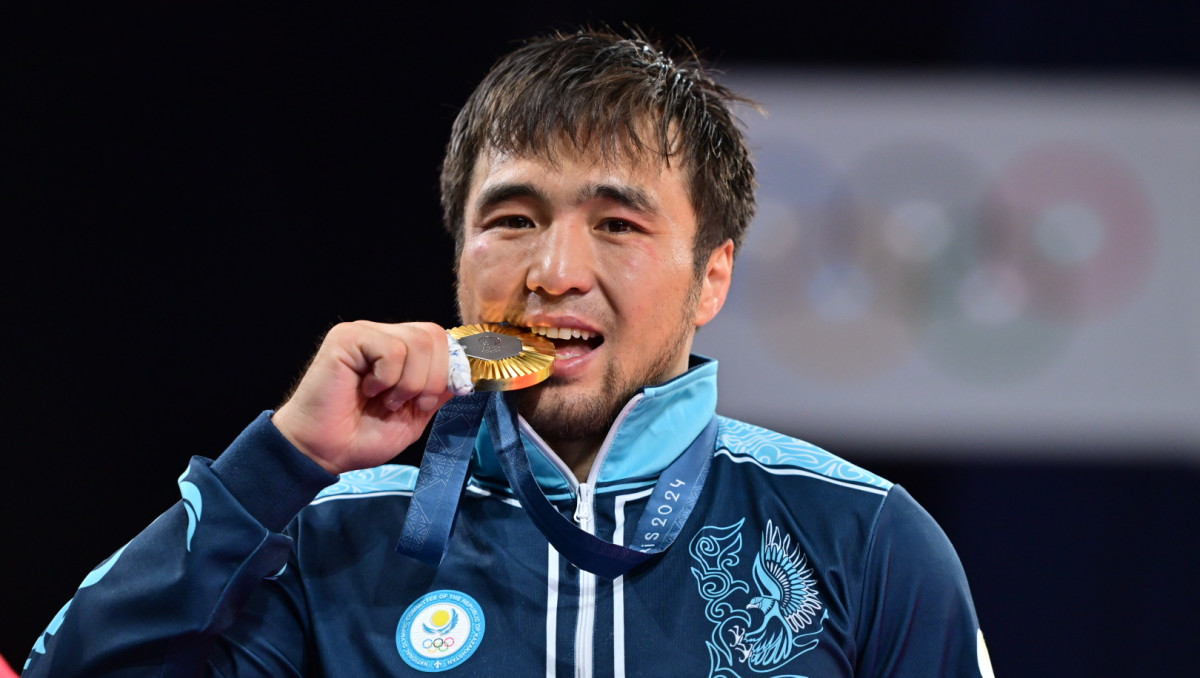 Сметов - чемпион Парижа, или Кто самые титулованные спортсмены Казахстана на Олимпиадах