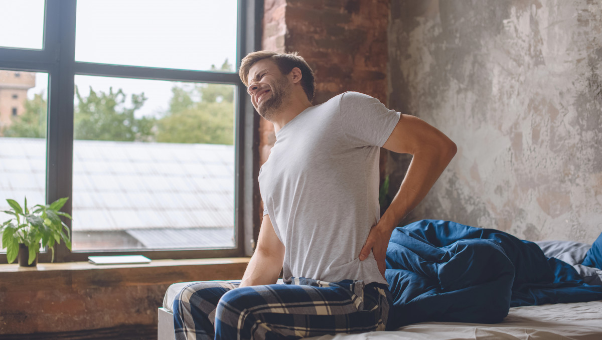 Эта привычка "убивает" твой позвоночник