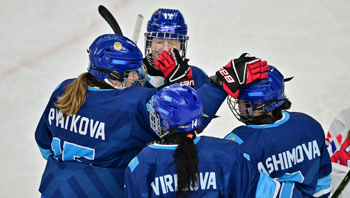 Казахстан первым пропустил и камбэкнул на Азиаде