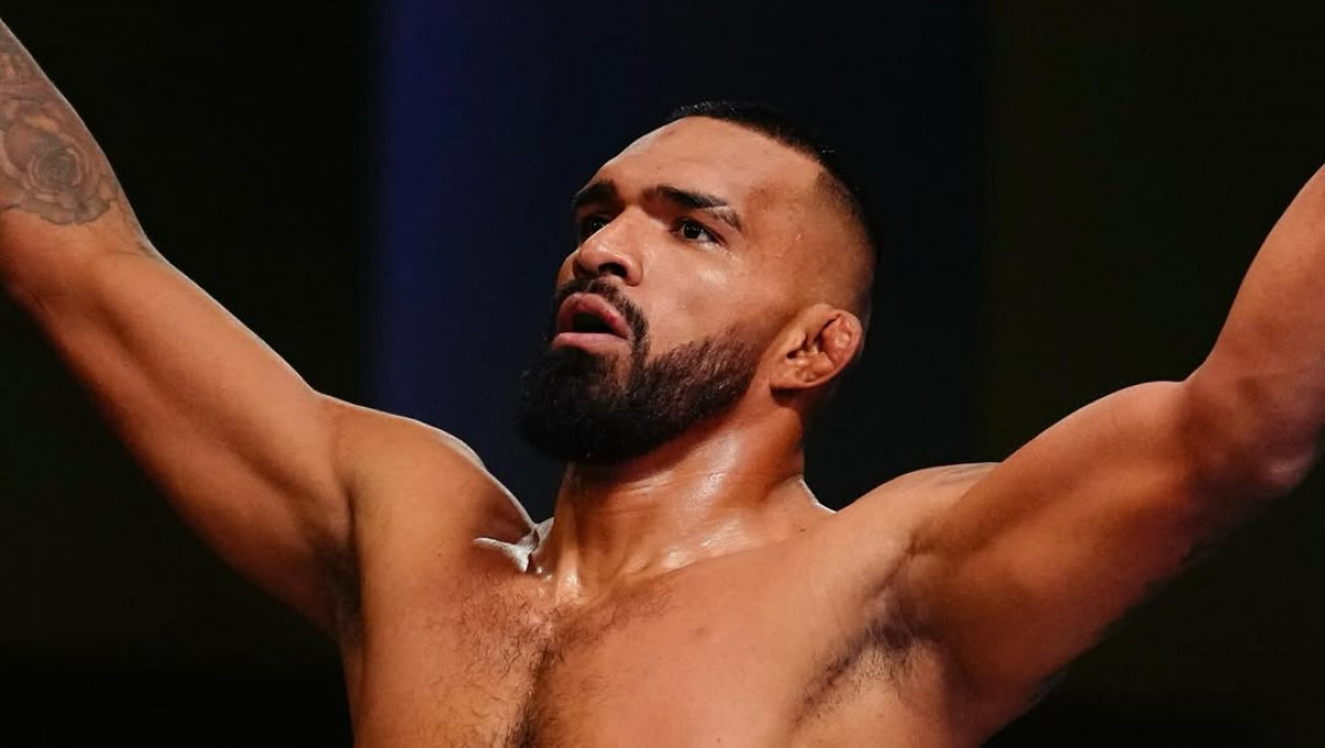 Бразильский боец рассказал, чем удивил его казахстанец из UFC