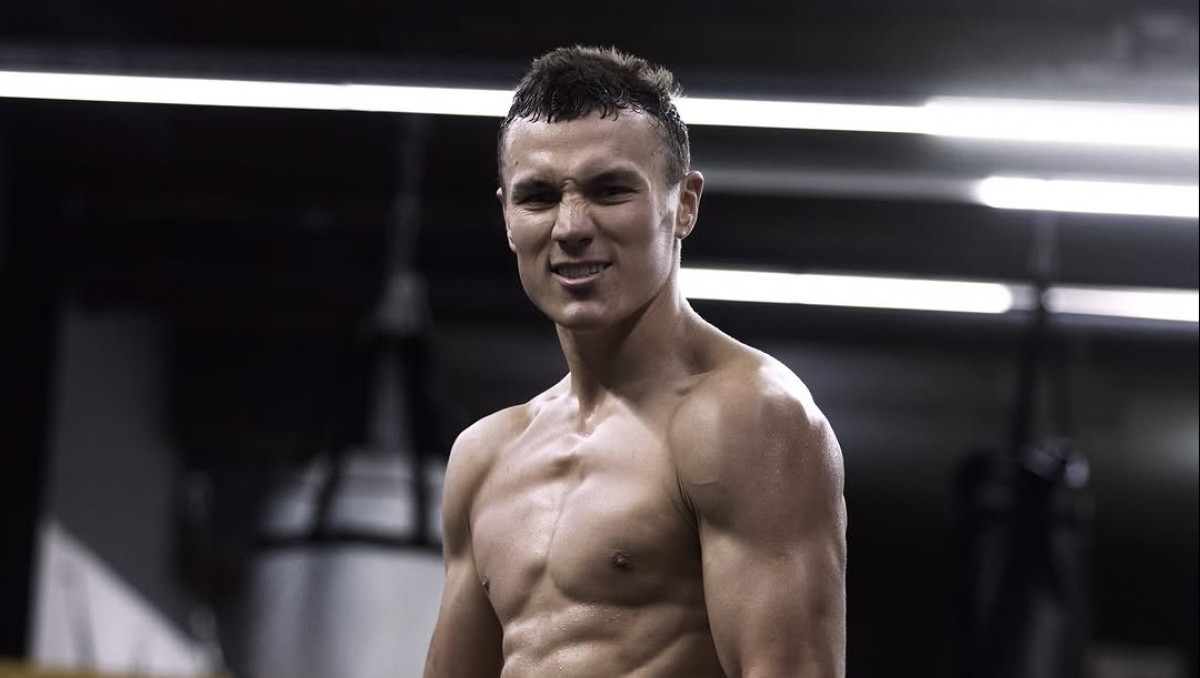 "Молодой Головкин" из Казахстана официально узнал дату боя после завоевания титула