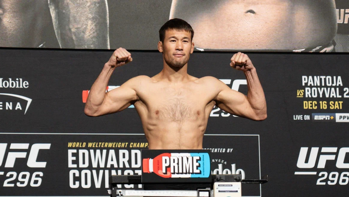 Легенда назвал лучшего бойца в UFC: он может подраться с Рахмоновым