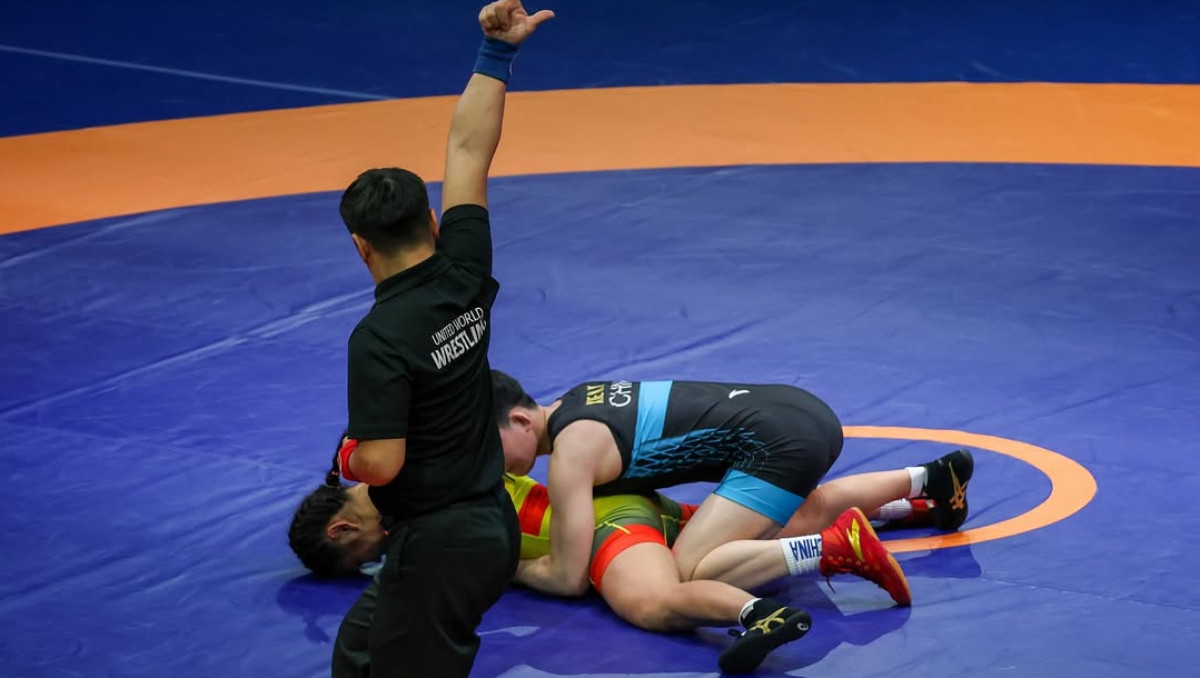Разгромом завершились схватки Казахстана за медали ЧА по борьбе