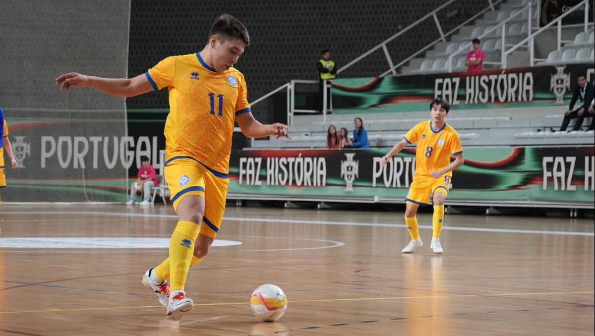 Прямая трансляция матча сборной Казахстана в отборе на Евро по футзалу