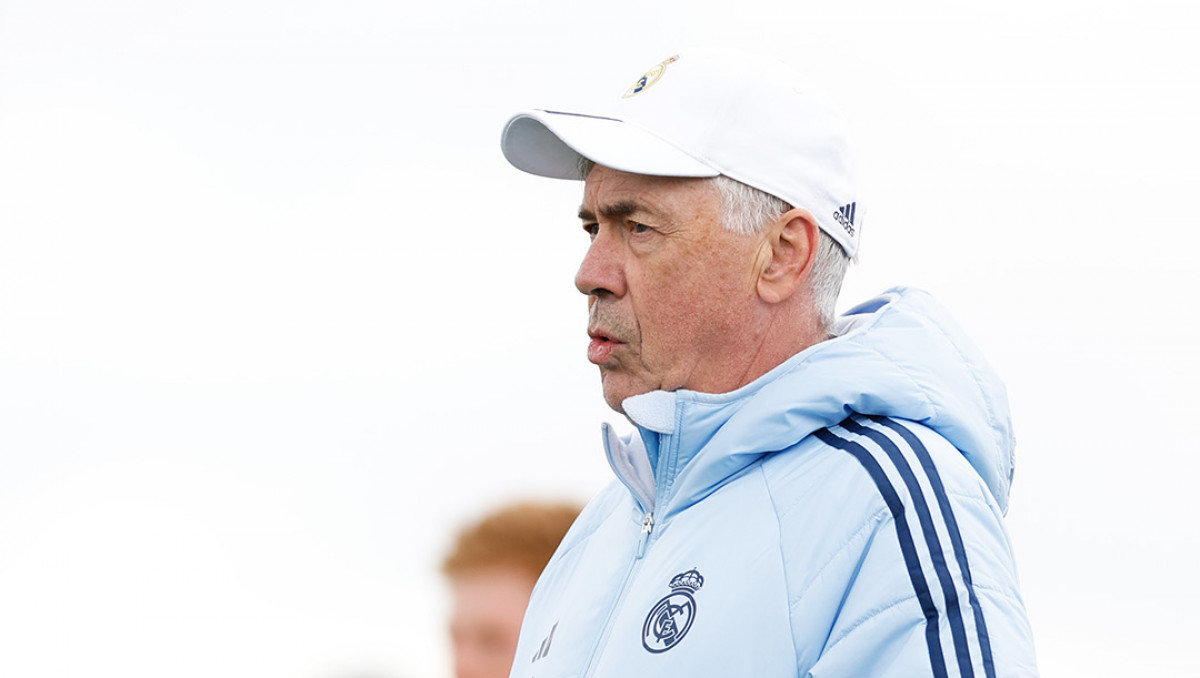 Экс-звезда "Барселоны" может занять место Анчелотти в "Реале"