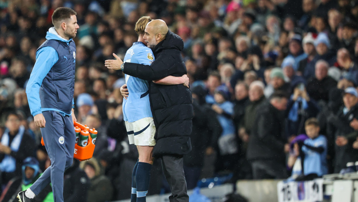 Гвардиола высказался об уходе Де Брюйне из "Манчестер Сити"