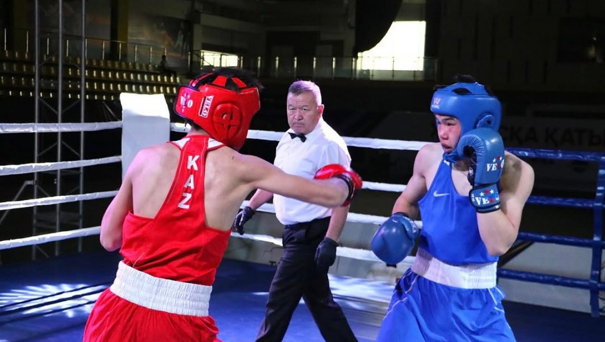 Казахстан выиграл 13 золотых на международном турнире по боксу и уделал Узбекистан