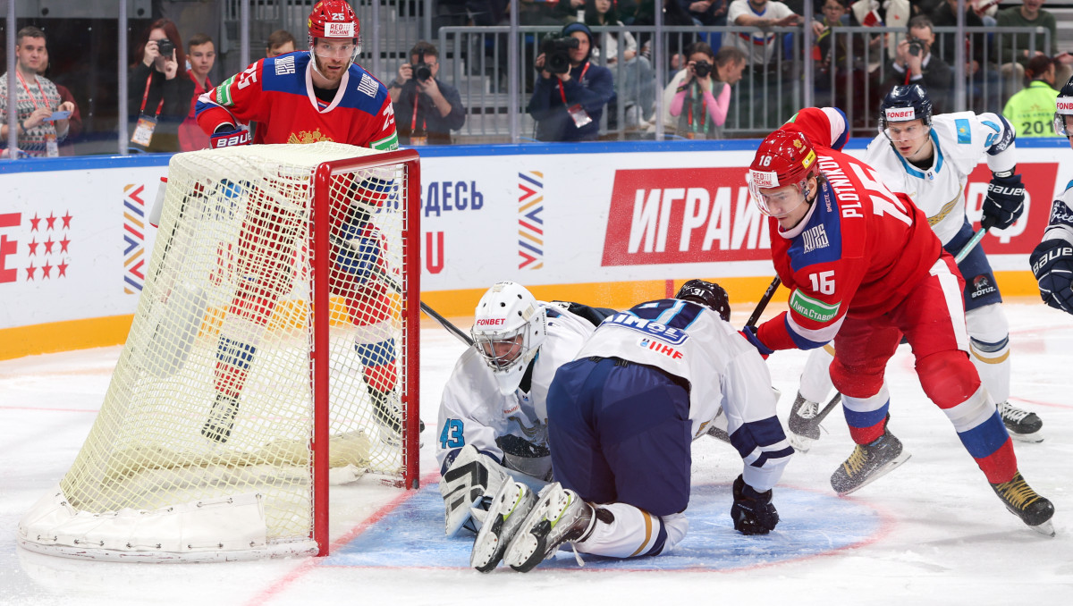 Казахстан сыграет с Россией перед чемпионатом мира: назван тренер команды