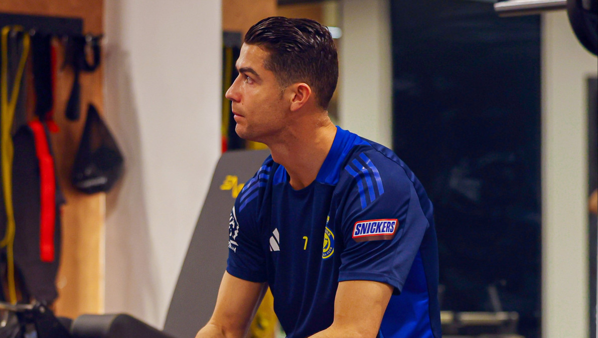 Стала известна зарплата Роналду после нового контракта с "Аль-Насром"