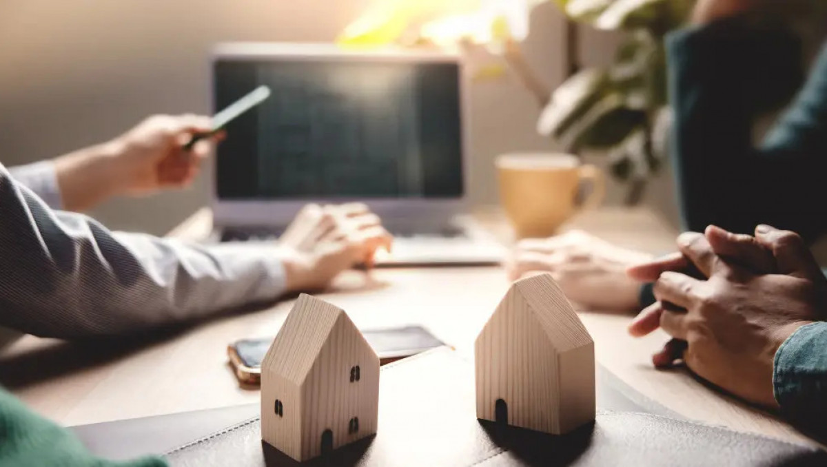 Каждый казахстанец сможет встать в очередь на жилье: какие условия и как это сделать?