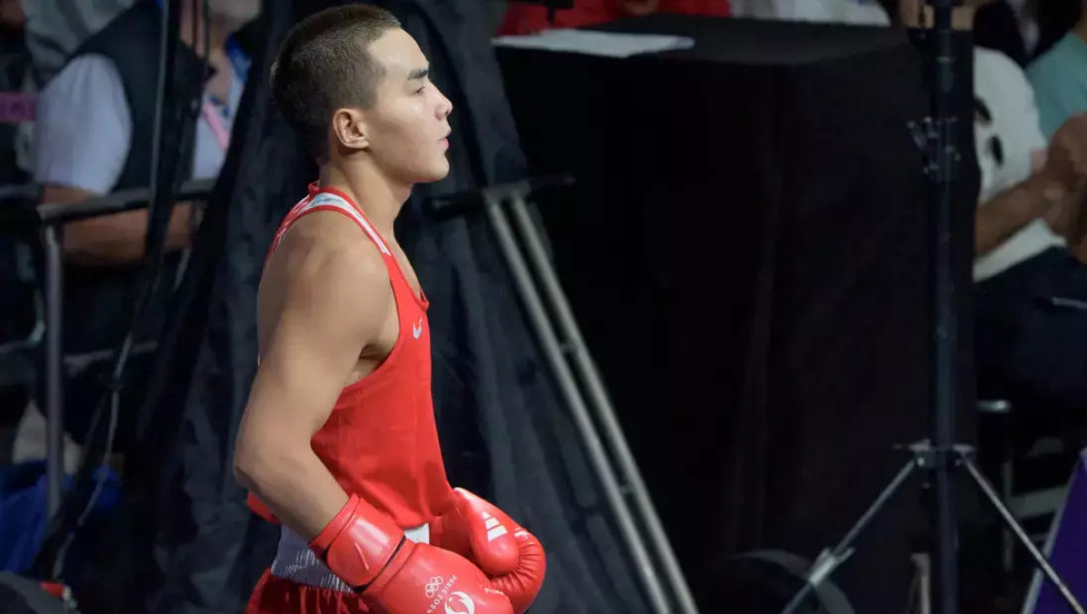 Стремительным нокаутом обернулся бой казахстанца с призером чемпионата Европы