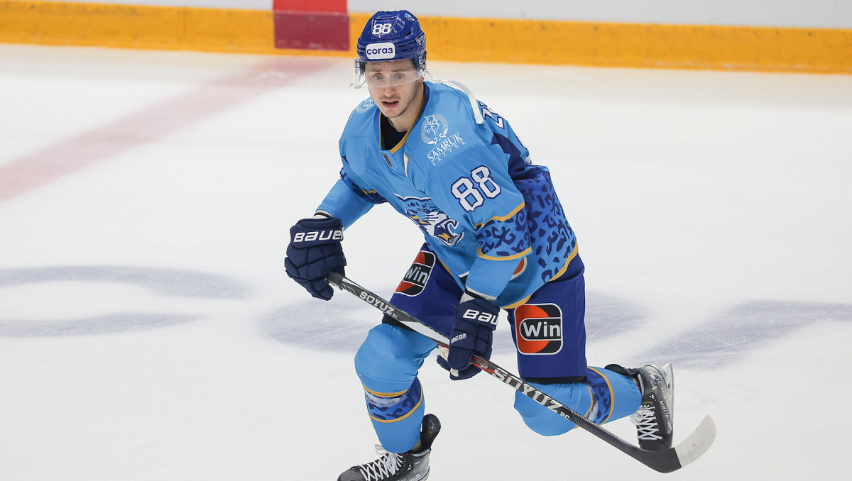 Нападающего "Барыса" отправляют в другой клуб КХЛ