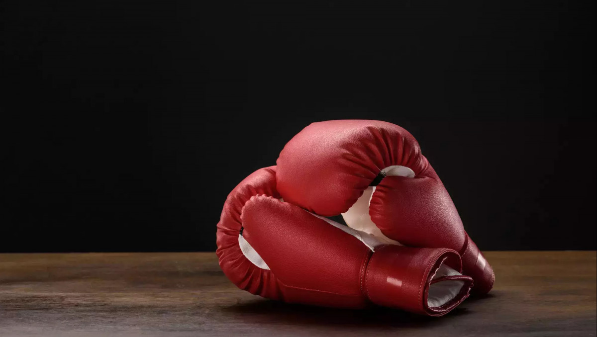 Разгромы в дуэлях с Россией и 11 медалей. Как Казахстан выступил на топ-турнире по боксу