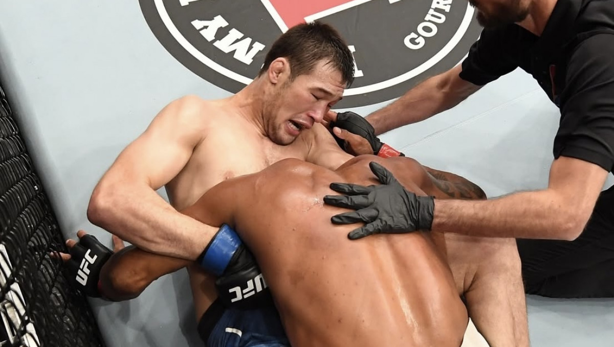 Шавката Рахмонова травмировали и отбили у него бой за титул UFC