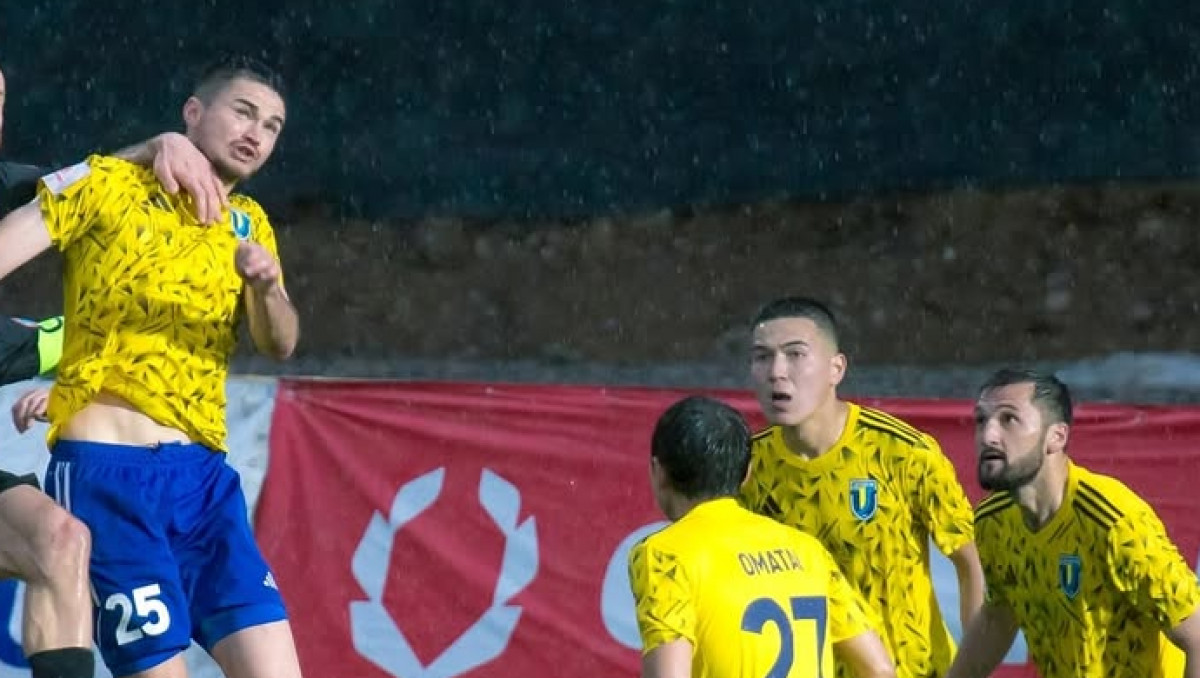 Разгромом обернулся матч клуба Смакова в КПЛ