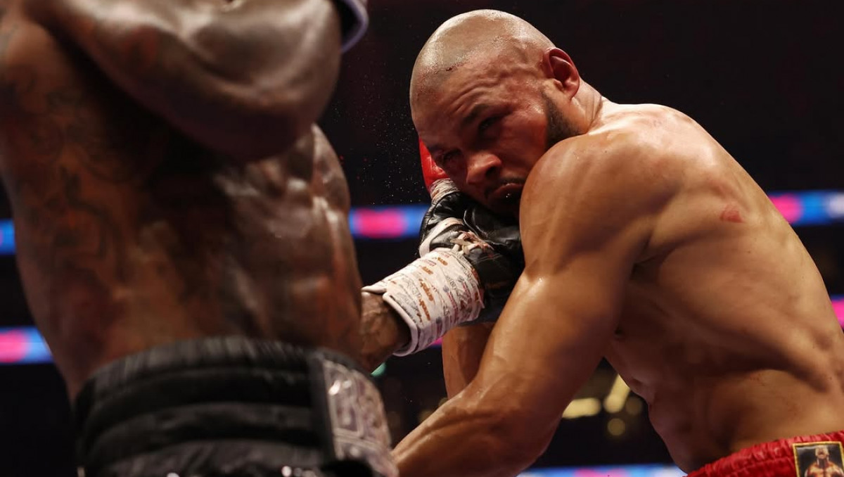 Сбежавший от Алимханулы чемпион одержал яркую победу в Лондоне