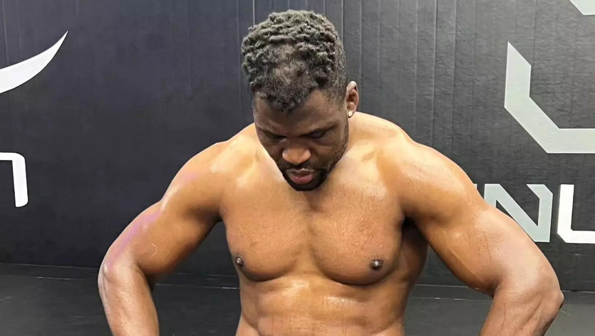 Экс-чемпион UFC убил девушку