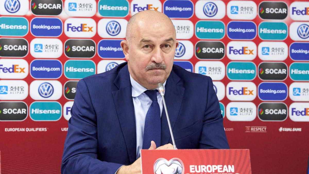 Черчесов готов возглавить клуб РПЛ после сборной Казахстана