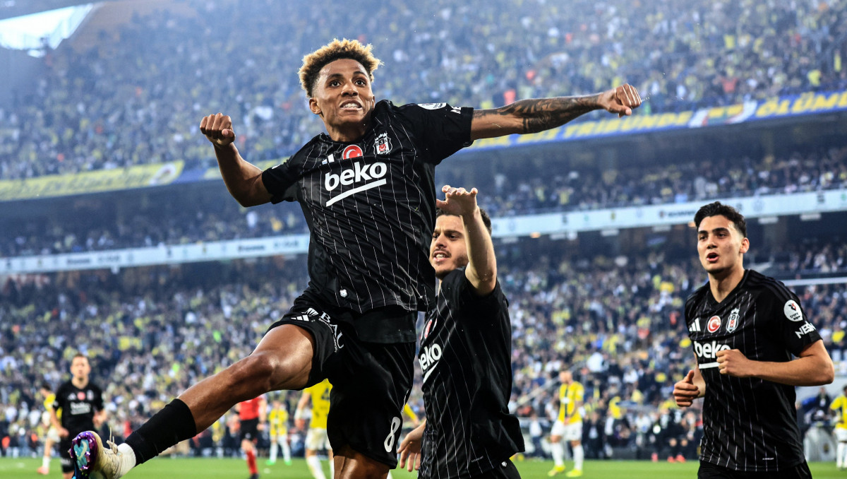 Сенсацией завершился матч "Бешикташа" Зайнутдинова с клубом Моуринью