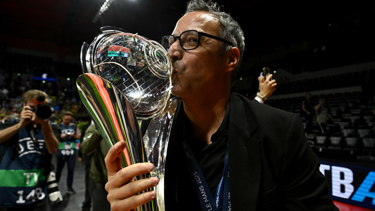 "Снимаю шляпу перед своими игроками": Тренер "Пальмы" - о финале ЛЧ с "Кайратом"