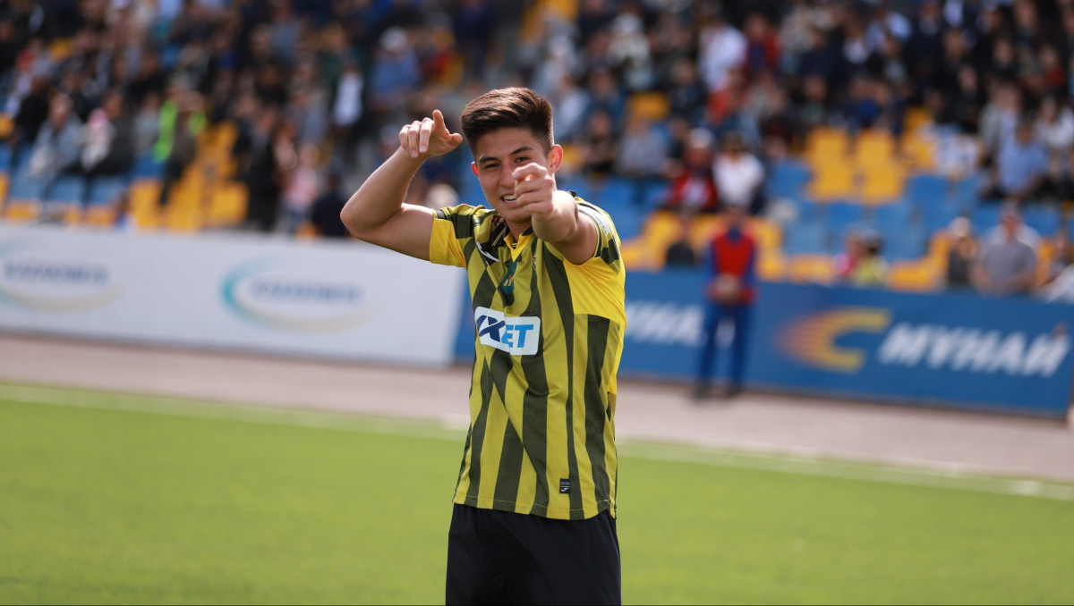 Прямая трансляция матча "Женис" - "Кайрат" в КПЛ