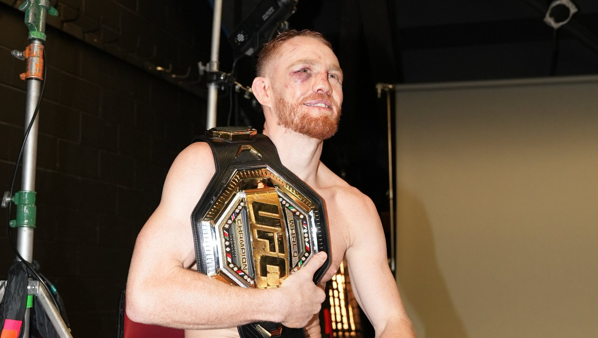 Новый чемпион UFC сделал заявление о бое с Шавкатом Рахмоновым