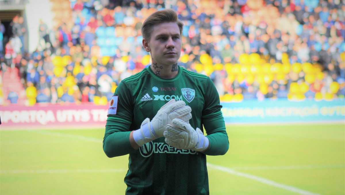 "И так каждый год". Российский футболист указал на бардак с отсутствием зарплаты в КПЛ