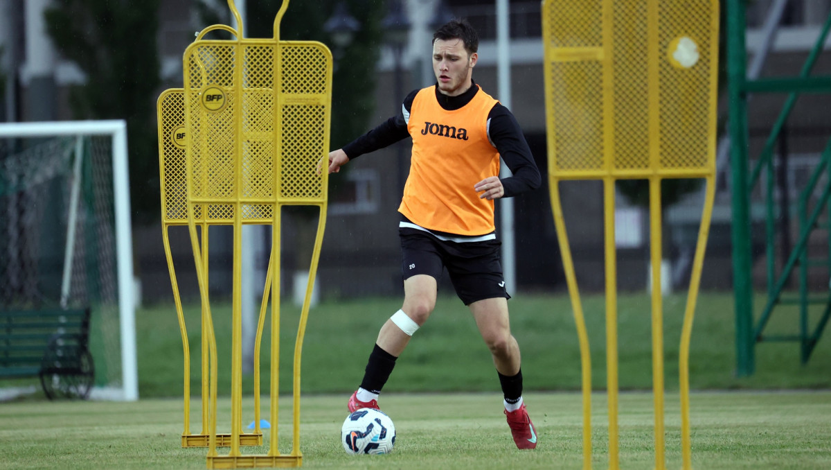 Как наградили Самородова за спасительный гол в матче "Ахмата"