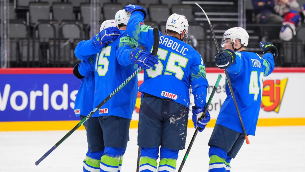 Определился первый неудачник на ЧМ по хоккею с участием сборной Казахстана