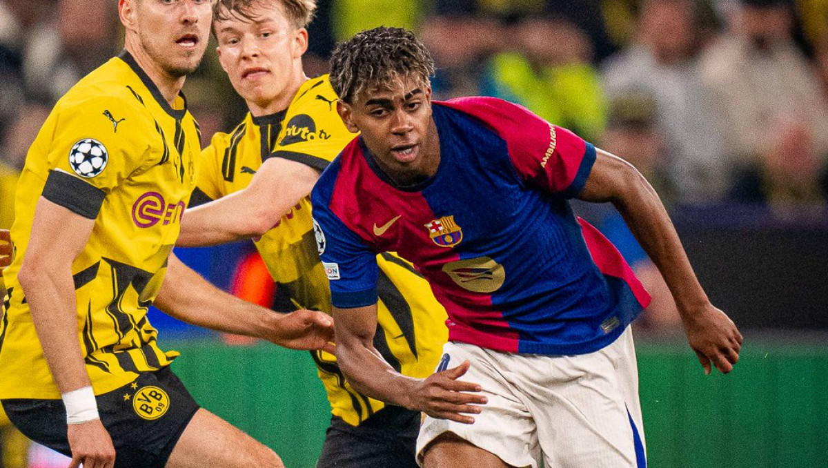 В "Барселоне" приняли решение по 17-летнему вундеркинду. Детали