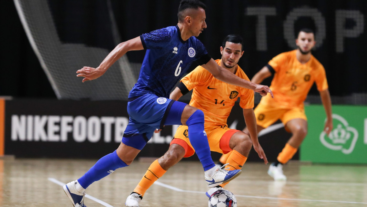 Стали известны детали трансфера лидера сборной Казахстана в "Бенфику"