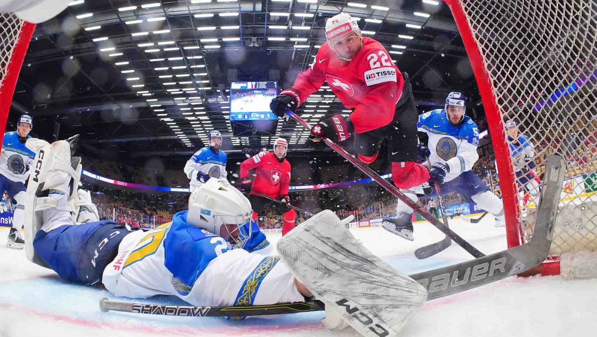 Какое место занимает Казахстан в рейтинге ЧМ-2025 по хоккею