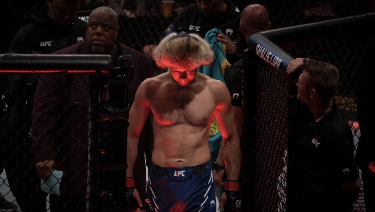 Рахмонова отодвигают от титула? Звезду выдвигают на чемпионский бой в UFC