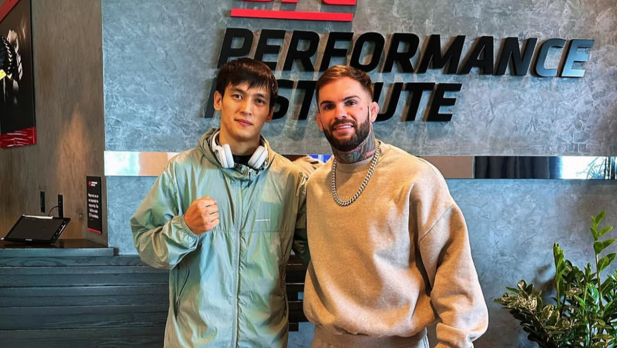 Казах анонсировал поединок в UFC против бойца из команды Хабиба: есть дата и место