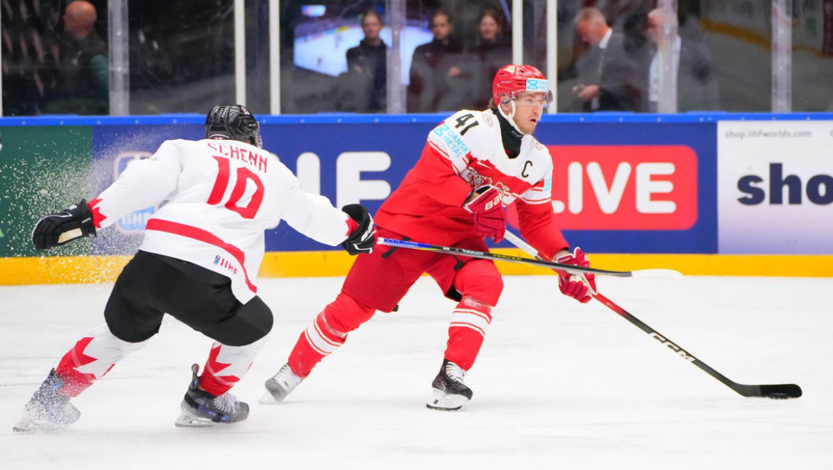 Громкой сенсацией обернулась битва за полуфинал ЧМ-2025 по хоккею с участием Казахстана