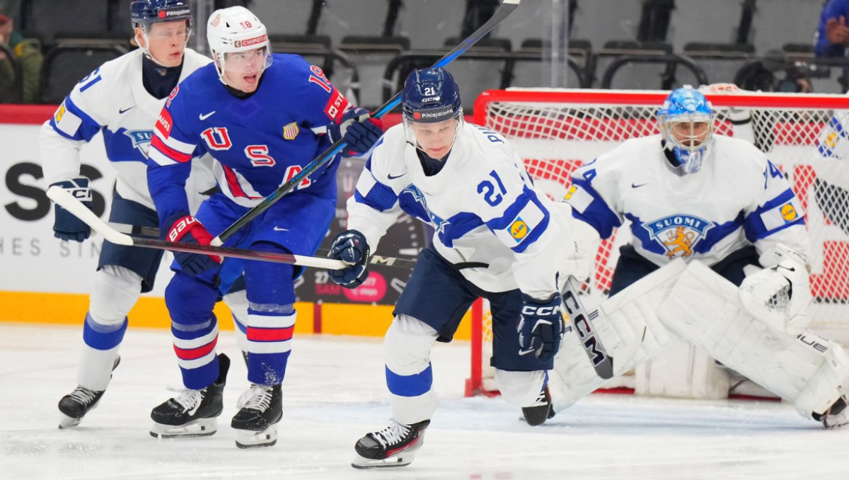 Определились все полуфиналисты ЧМ-2025 по хоккею