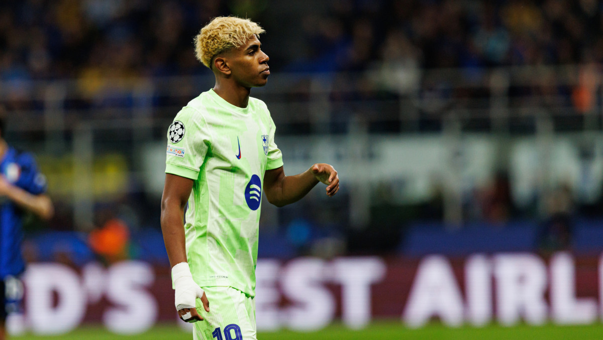 "Барселона" подписала нового Ямаля