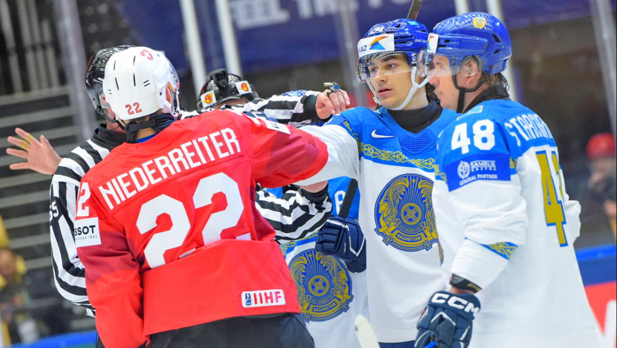 Тренер клуба КХЛ рассказал о своем будущем в сборной Казахстана